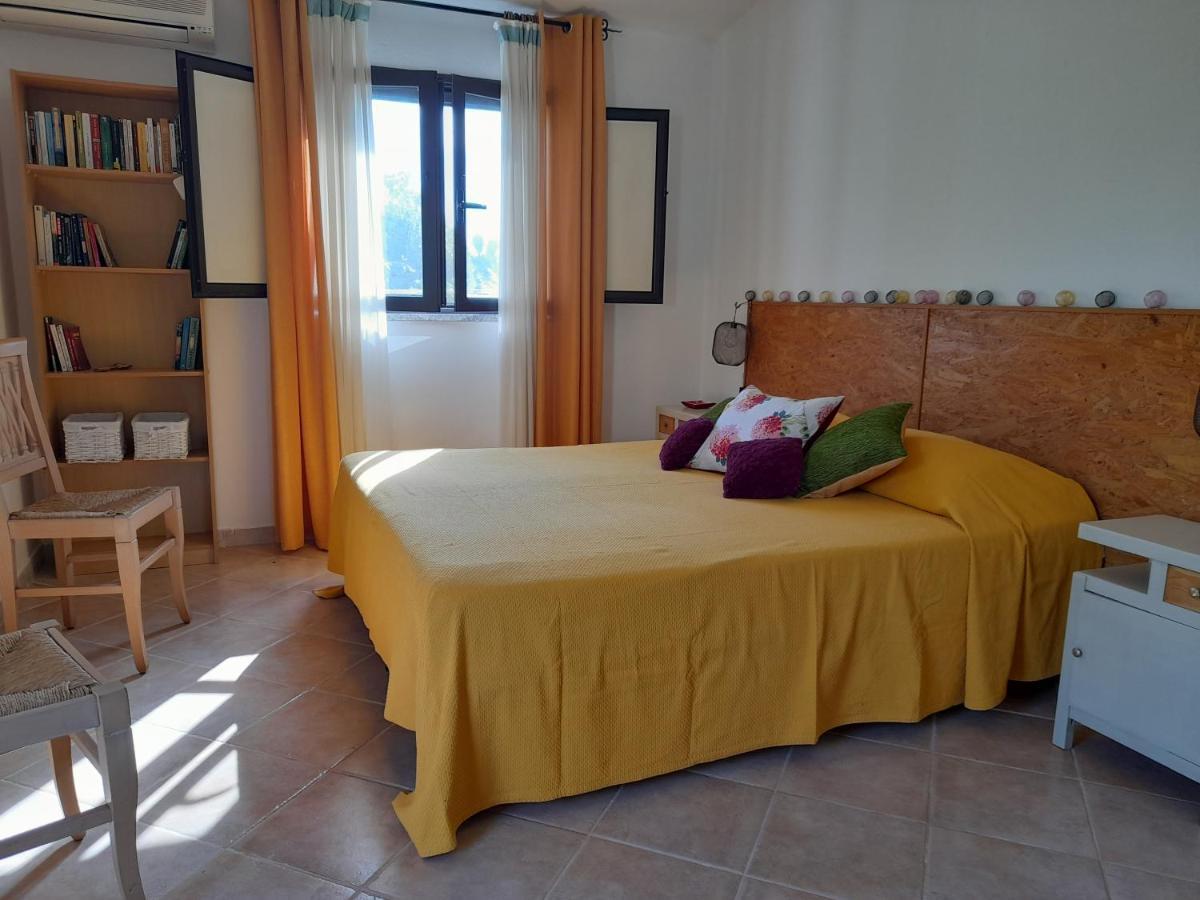 Hotel La Restanza Pula Zewnętrze zdjęcie